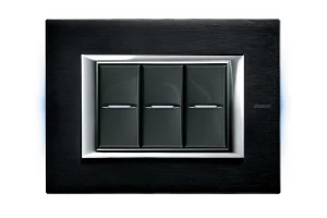 PLACA 3 MODULOS COLOR ANTRACITA CEPILLADO  MODELO RECTANGULAR BTICINO  REF HA4803XS
